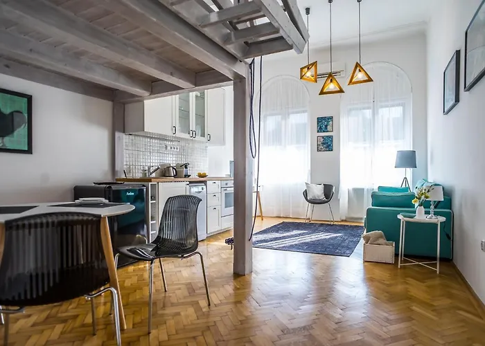 Apartment Ybl City Center