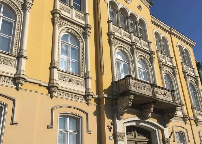 Apartment Ybl City Center *