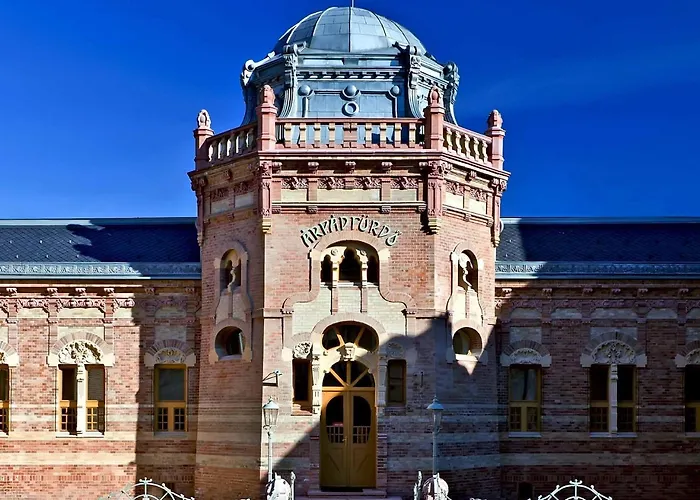 Ybl City Center Szekesfehervar